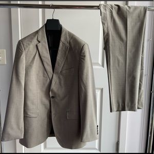 Like New Hugo Boss ‘Johnstons1/Lenon' Tan/Brown Two Button Suit,Super 150